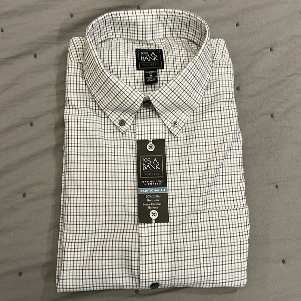 New with tags JosA Bank long sleeve button down